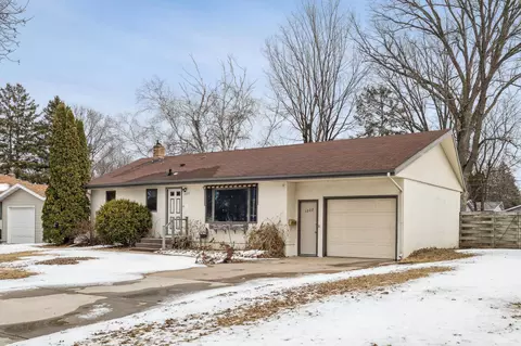 1222 9th Ave NE, Brainerd, MN 56401