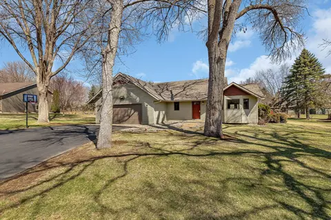 603 20th St N, Sartell, MN 56377