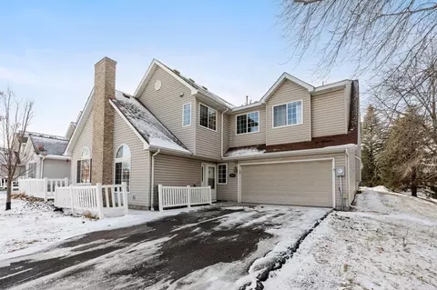 7227 Brittany Ln #16, Inver Grove Heights, MN 55076