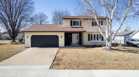 409 9th Ave NW, Byron, MN 55920