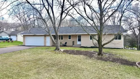 5721 Scenic Cir, Minnetonka, MN 55345