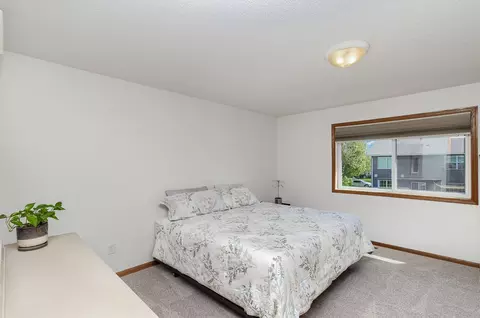2127 Ormond Dr, Shakopee, MN 55379 photo 13