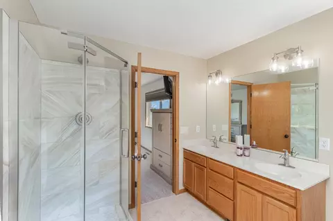 2127 Ormond Dr, Shakopee, MN 55379 photo 15
