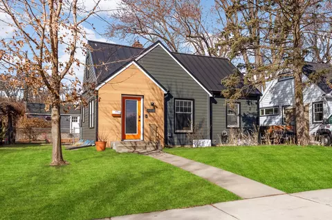 241 Washburn Ave N, Minneapolis, MN 55405