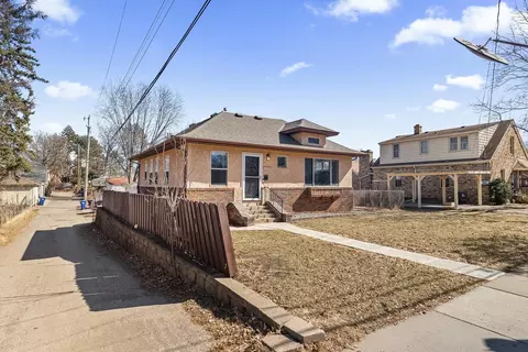 1272 Forest St, Saint Paul, MN 55106