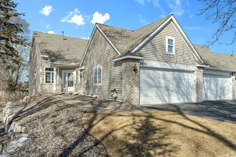 2455 Skyline Dr, Bloomington, MN 55425