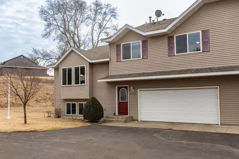 4267 Mallard Pl SE, Rochester, MN 55904