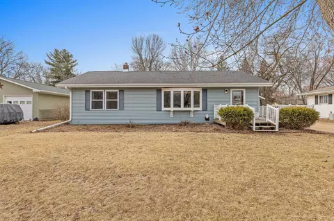 548 N 4th St, New Richmond, WI 54017