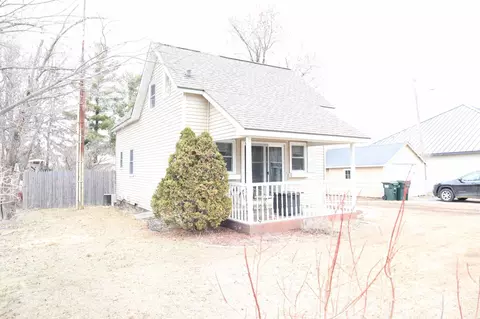 166 Meeker Ave W, Eden Valley, MN 55329