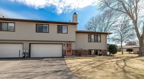 8718 N Maplebrook Cir, Brooklyn Park, MN 55445