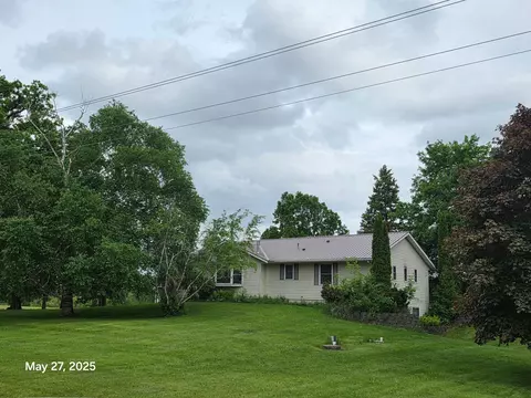 16135 210th St, Hutchinson, MN 55350