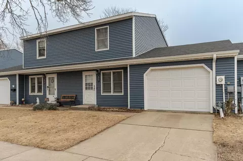 857 W Village Cir SE, Rochester, MN 55904