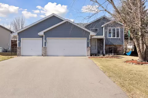 8194 Jeffery Ln S, Cottage Grove, MN 55016