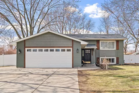 11222 98th Pl N, Maple Grove, MN 55369