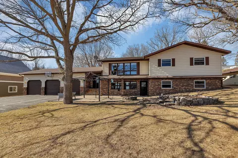 11562 42nd St NE, Spicer, MN 56288