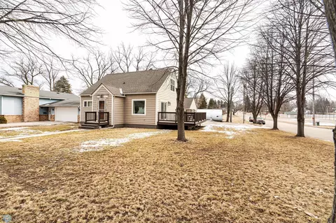 221 7th Ave SE, Elbow Lake, MN 56531