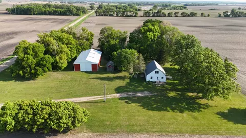 10855 150th St NE, Spicer, MN 56288
