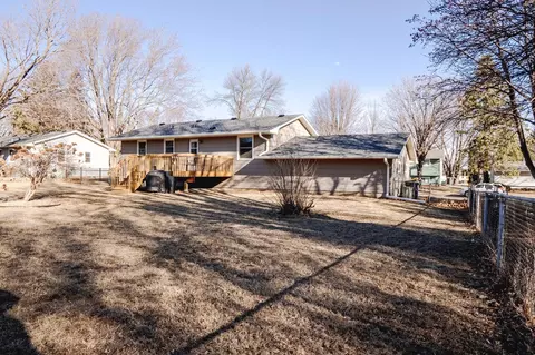 Exterior - 1425 Mitchell Dr, Faribault, MN 55021 photo 4 of 8