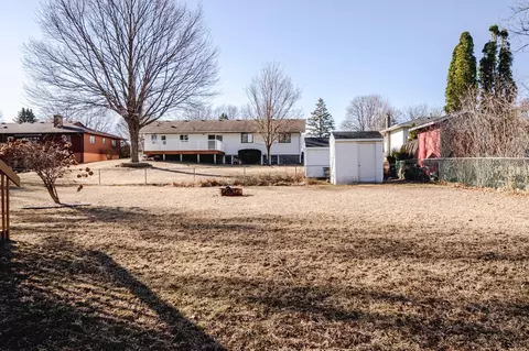 Exterior - 1425 Mitchell Dr, Faribault, MN 55021 photo 5 of 8
