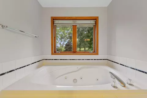 1404 19th Ave NW, Faribault, MN 55021 photo 8