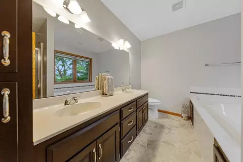 1404 19th Ave NW, Faribault, MN 55021 photo 7