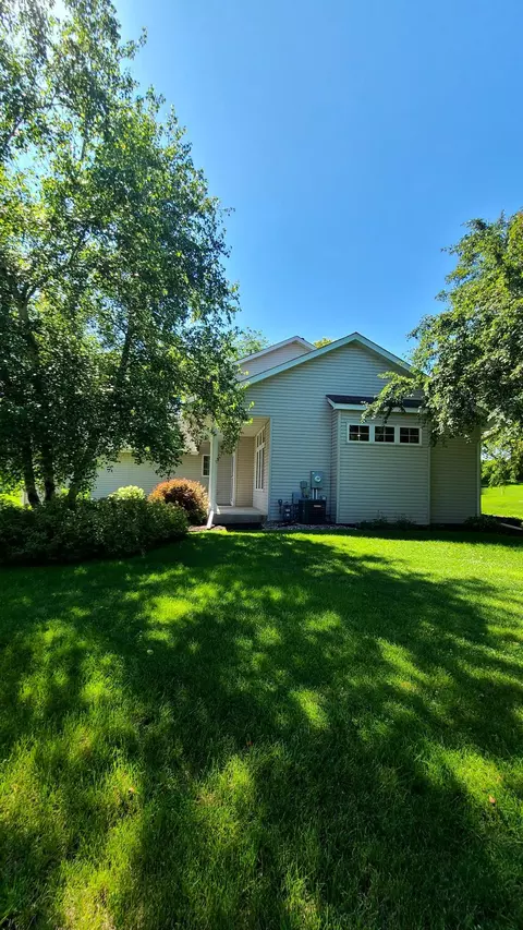 1404 19th Ave NW, Faribault, MN 55021 photo 41