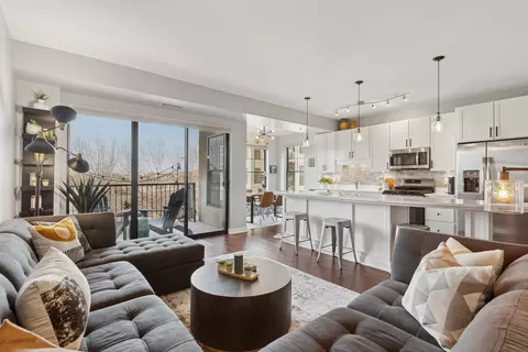 317 Groveland Ave #508, Minneapolis, MN 55403