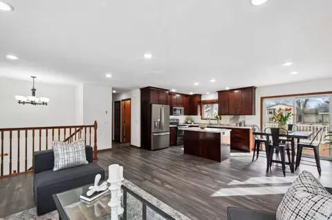 701 S Gilman Ave, Litchfield, MN 55355