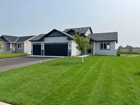 600 Elm St N, Kimball, MN 55353
