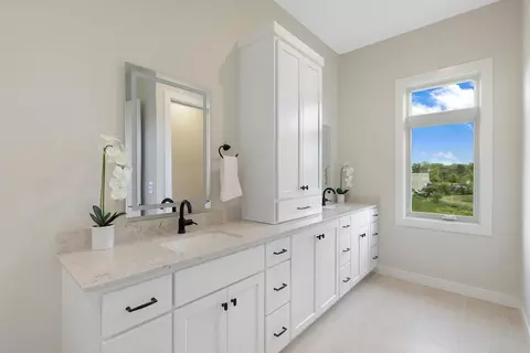 4939 Parkside Cir, Eagan, MN 55123 photo 36
