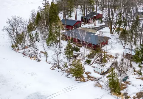 825 Island View Dr NE, Bemidji, MN 56601