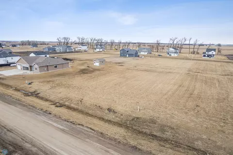 205 Laverne Ln, Colfax, ND 58018 photo 9