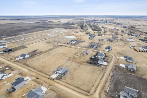 205 Laverne Ln, Colfax, ND 58018 photo 3