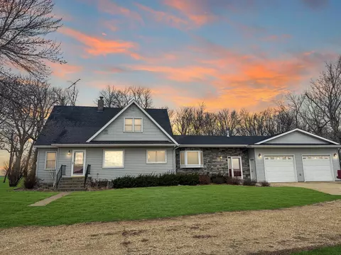 638 111th St, Lake Wilson, MN 56151