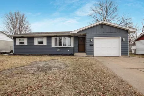 1525 Drury Ave, Eau Claire, WI 54703