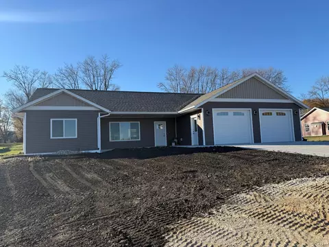307 Bryce St, Lowry, MN 56349