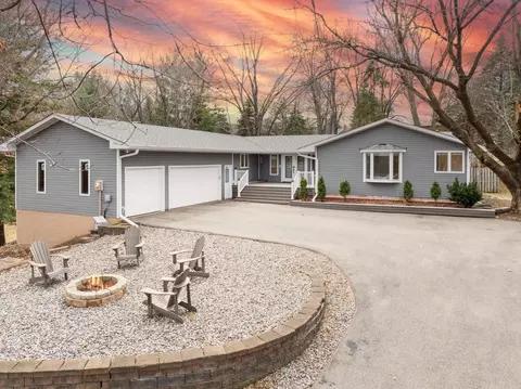 9032 W Bush Lake Rd, Bloomington, MN 55438