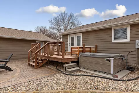 114 2nd Ave, Jackson, MN 56143 photo 2