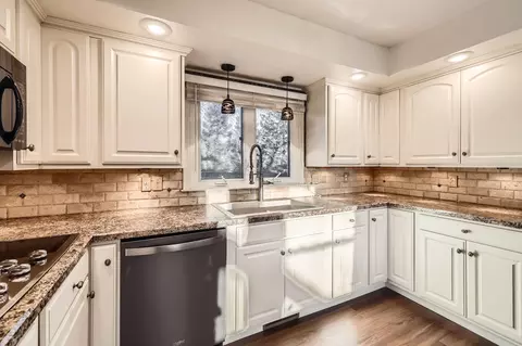 8610 Penn Ave S, Bloomington, MN 55431