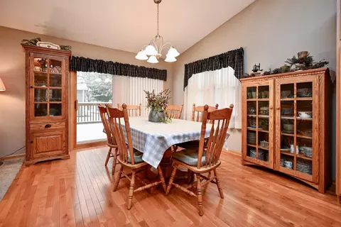 Dining - 760 36th Ave, Goodview, MN 55987 photo 1 of 1
