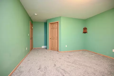 Bedroom - 760 36th Ave, Goodview, MN 55987 photo 6 of 7