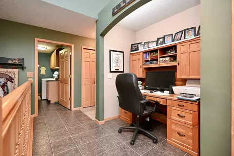 Entry Way - 760 36th Ave, Goodview, MN 55987 photo 2 of 2