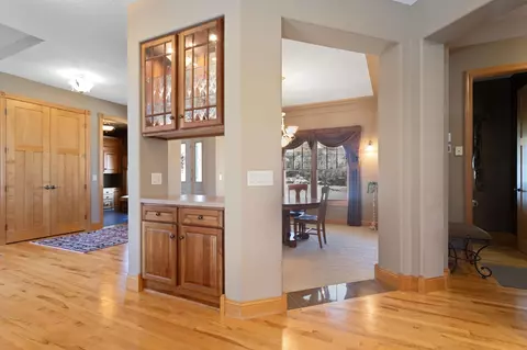 10906 Tanglewood Ln N, Champlin, MN 55316 photo 11