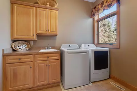 10906 Tanglewood Ln N, Champlin, MN 55316 photo 16