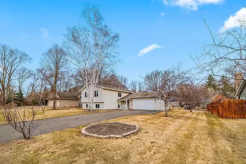 595 Elaine Ave, Shoreview, MN 55126