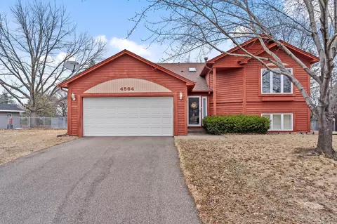 4564 W 131st St, Savage, MN 55378