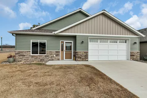 415 15th St N, Cold Spring, MN 56320