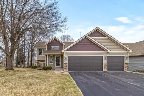 15413 Xeon St NW, Andover, MN 55304
