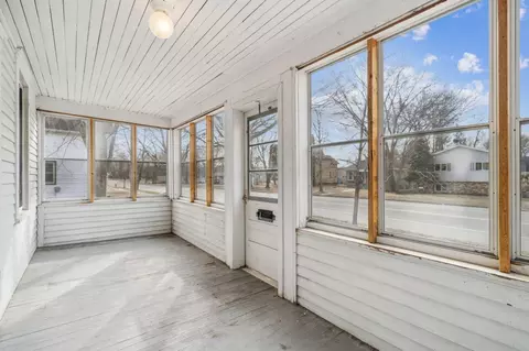Exterior - 1403 10th St E, Glencoe, MN 55336 photo 1 of 5