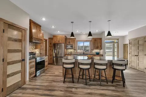 2011 Forest Ct, Saint Cloud, MN 56303 photo 3